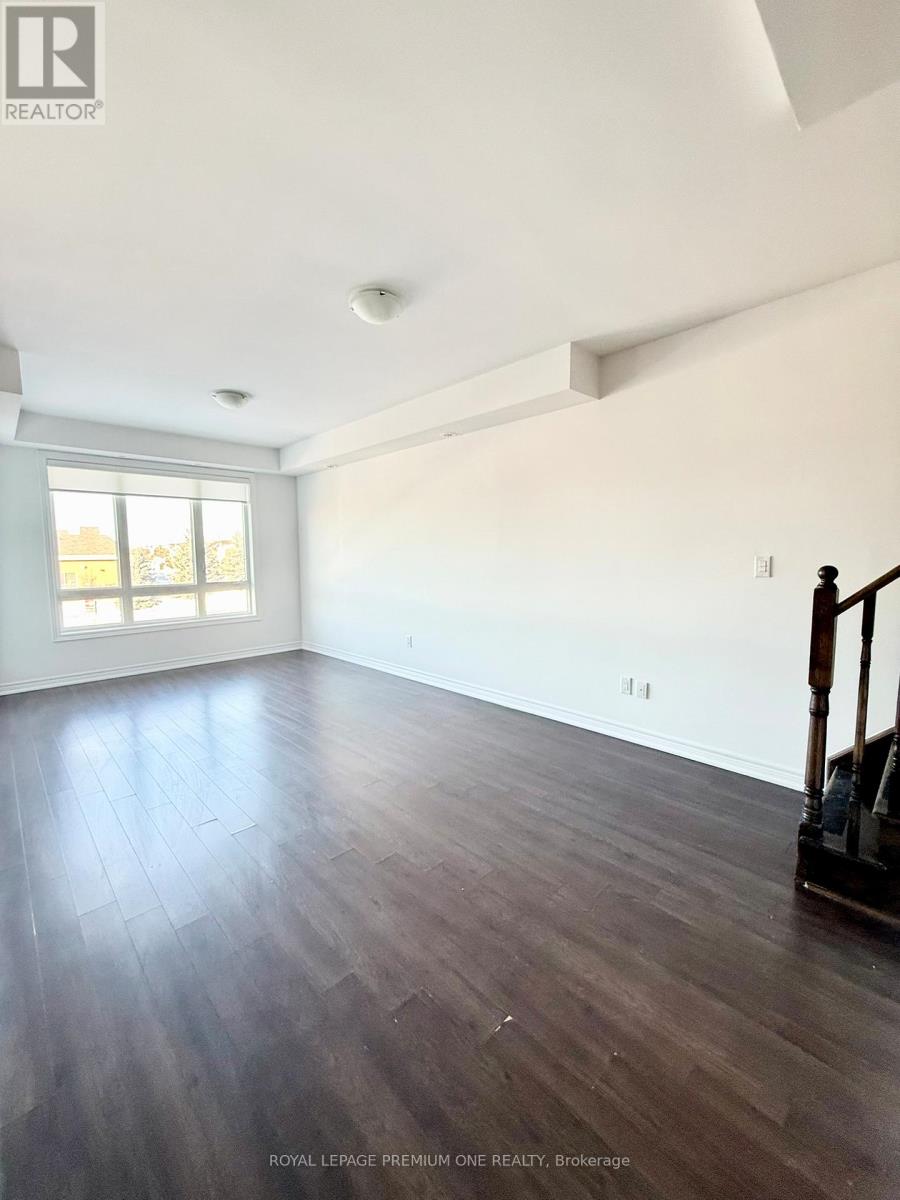 20 - 125 Kayla Street, Vaughan, Ontario  L6A 3P4 - Photo 8 - N12782408