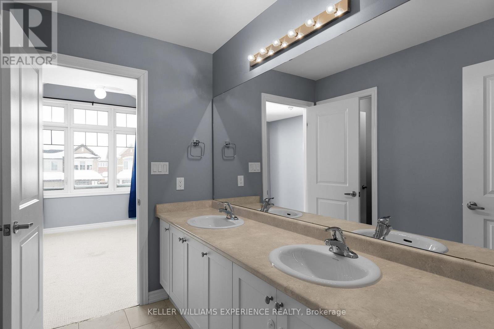 1464 Farrow Crescent, Innisfil, Ontario  L9S 0L6 - Photo 22 - N12782428