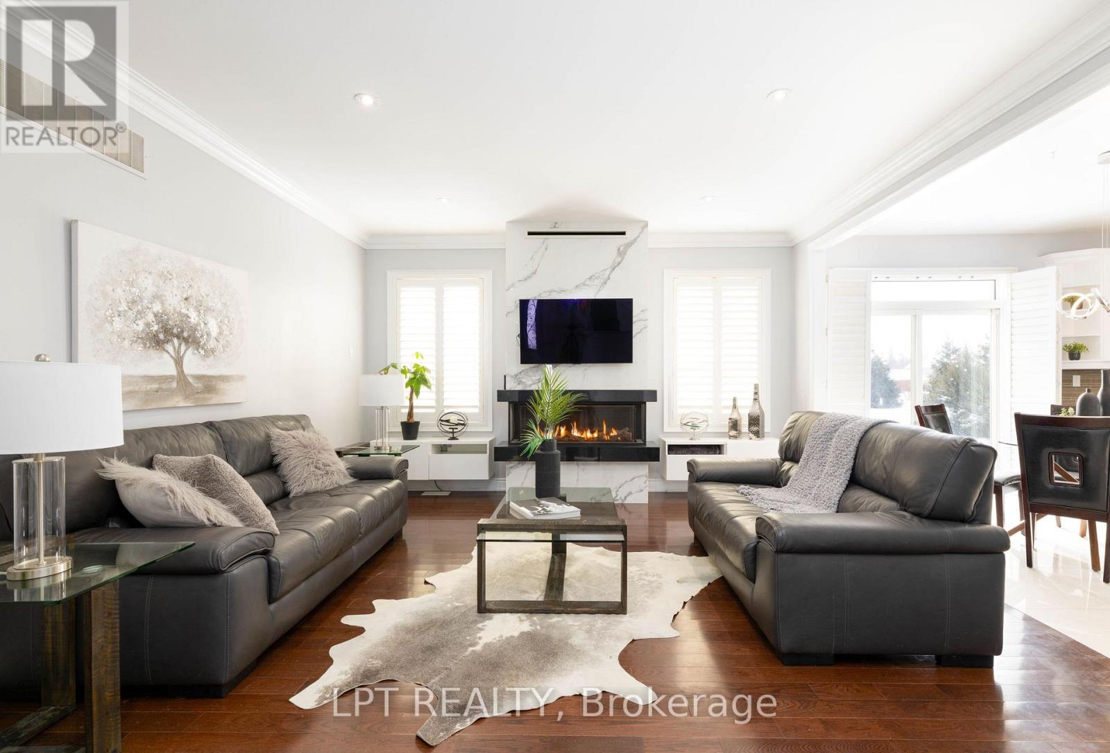 66 STONESTHROW CRESCENT, uxbridge, Ontario