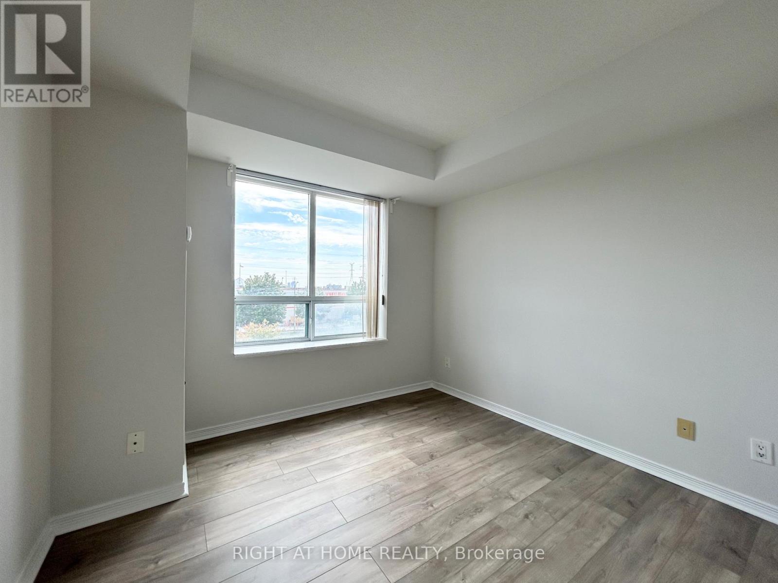 310 - 11 Oneida Crescent, Richmond Hill, Ontario  L4B 0A1 - Photo 20 - N12782560