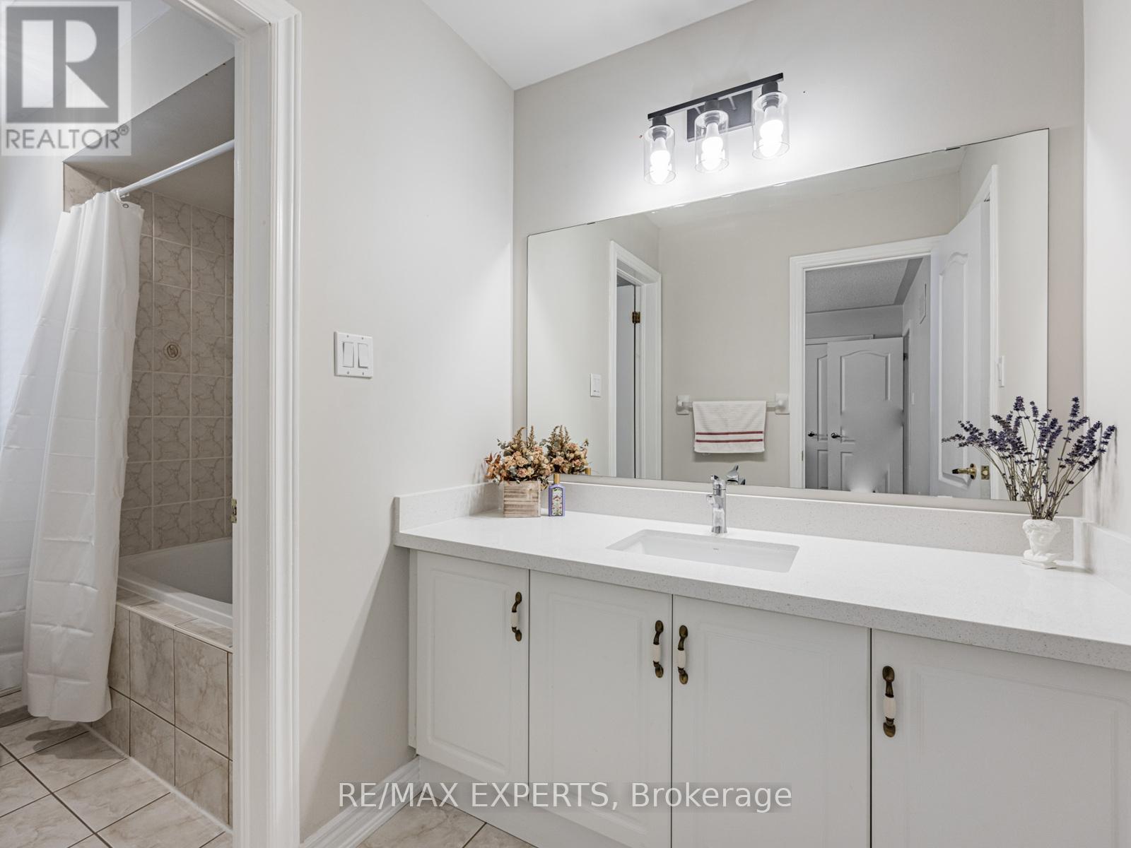 107 Saint Francis Avenue, Vaughan, Ontario  L4H 2A3 - Photo 22 - N12782590