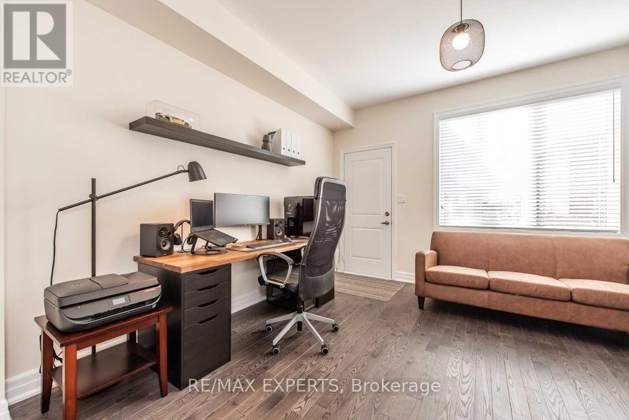 37 Juneau Street, Vaughan, Ontario  L4L 0H6 - Photo 12 - N12782646