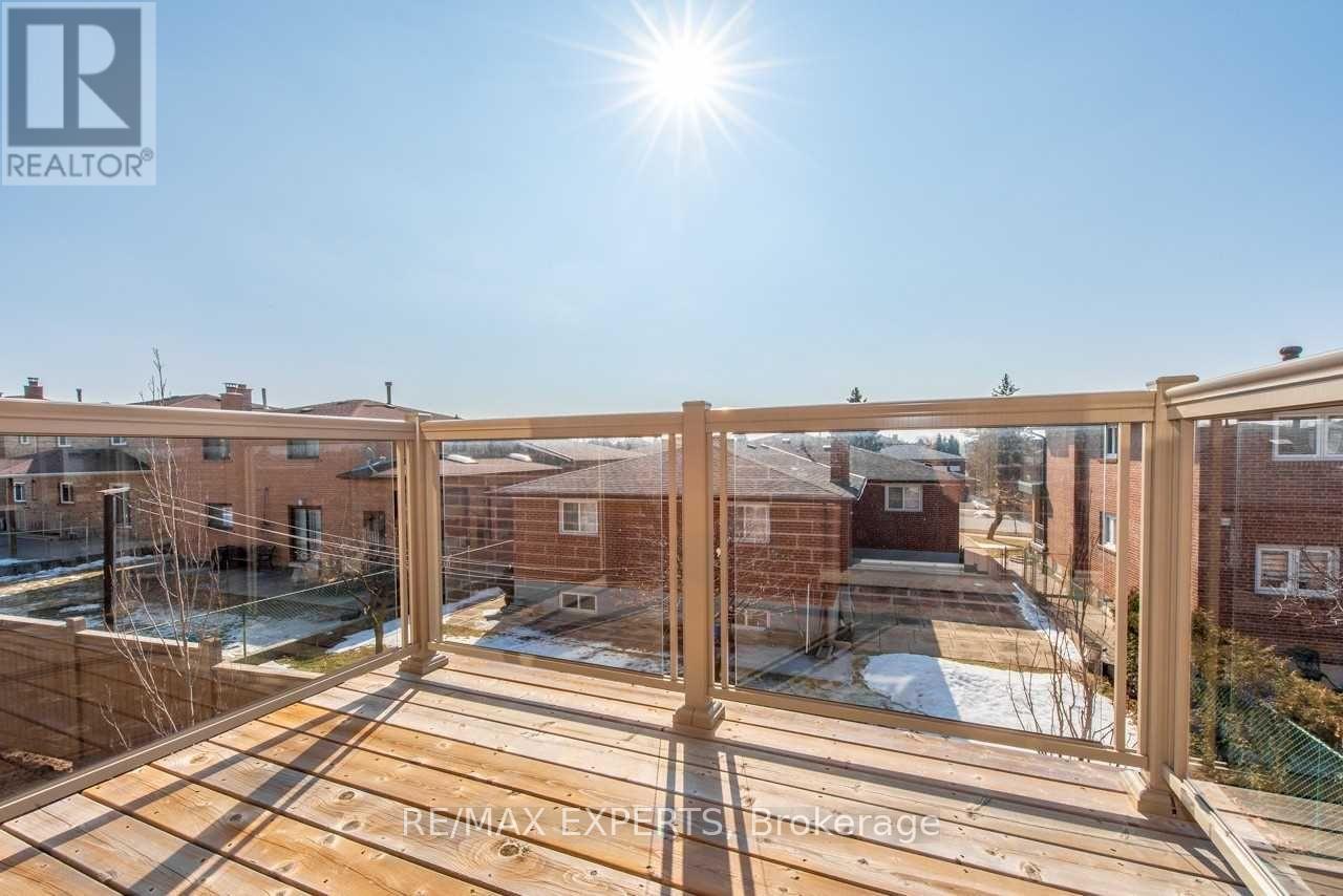 37 Juneau Street, Vaughan, Ontario  L4L 0H6 - Photo 39 - N12782646