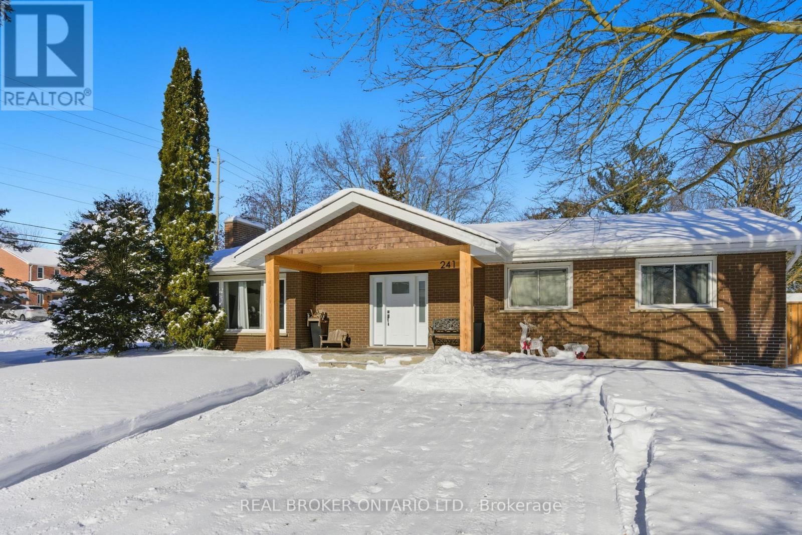 241 MAPLE STREET, Uxbridge, Ontario