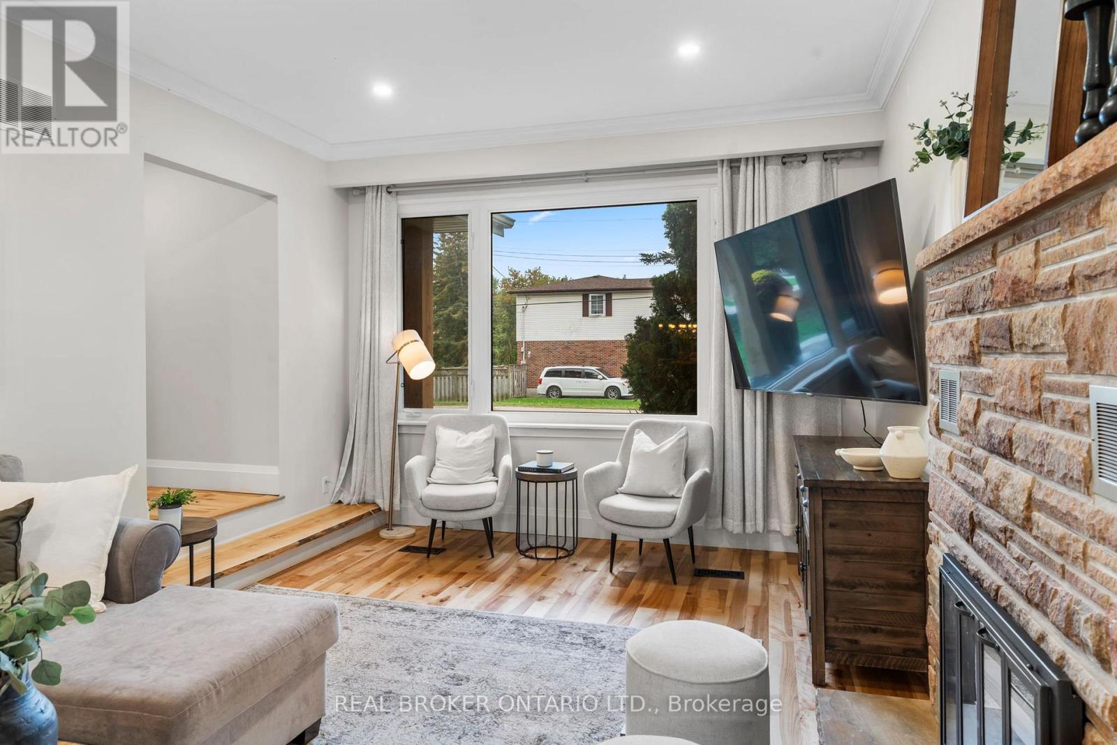 241 Maple Street, Uxbridge, Ontario  L9P 1A8 - Photo 14 - N12782656