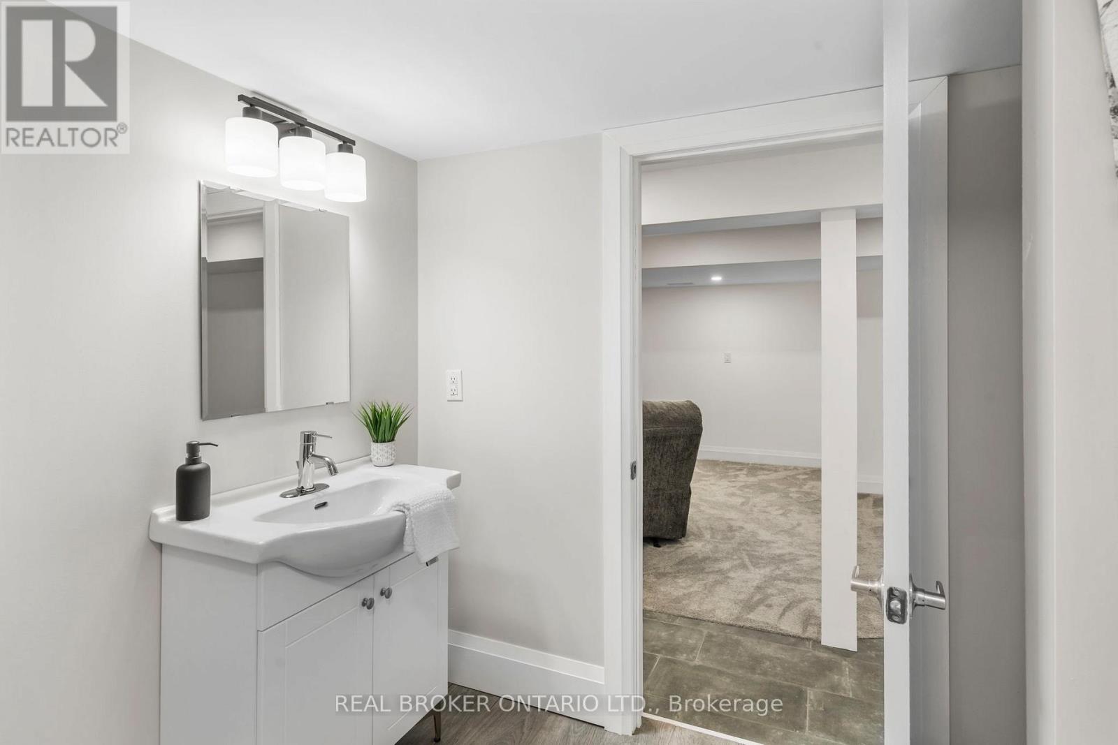 241 Maple Street, Uxbridge, Ontario  L9P 1A8 - Photo 33 - N12782656