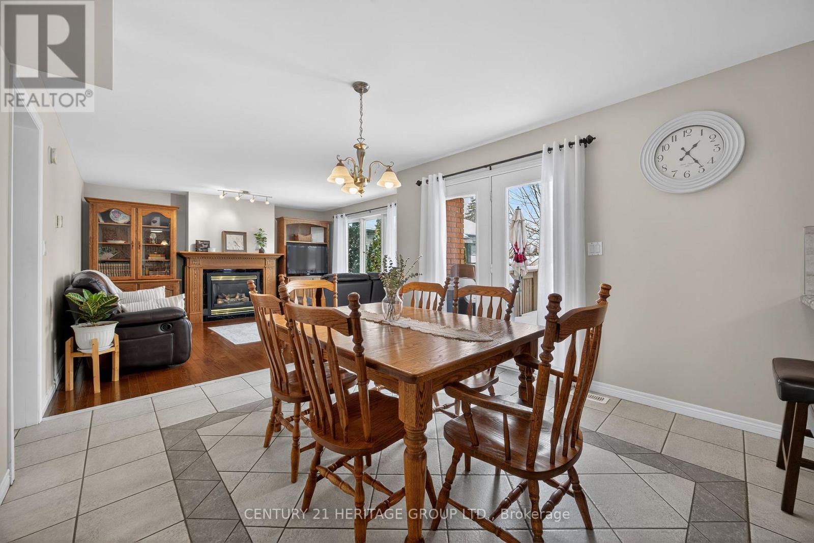 306 Simcoe Road W, Bradford West Gwillimbury (Bradford), Ontario  L3Z 1Y9 - Photo 8 - N12782702