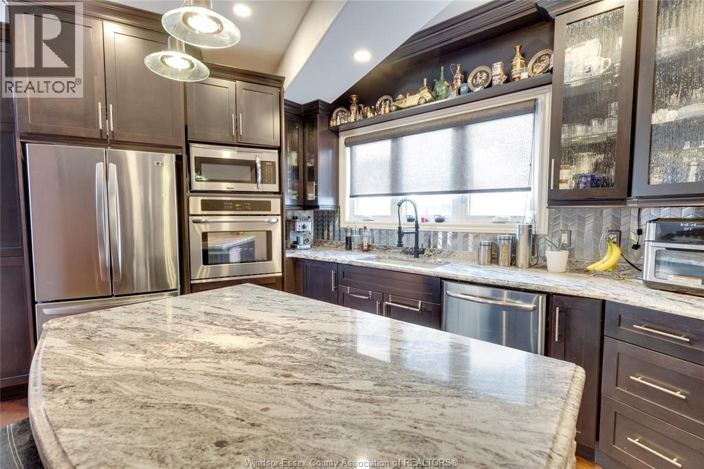 365 Neal Boulevard, Windsor, Ontario  N9G 1T5 - Photo 18 - 26003126