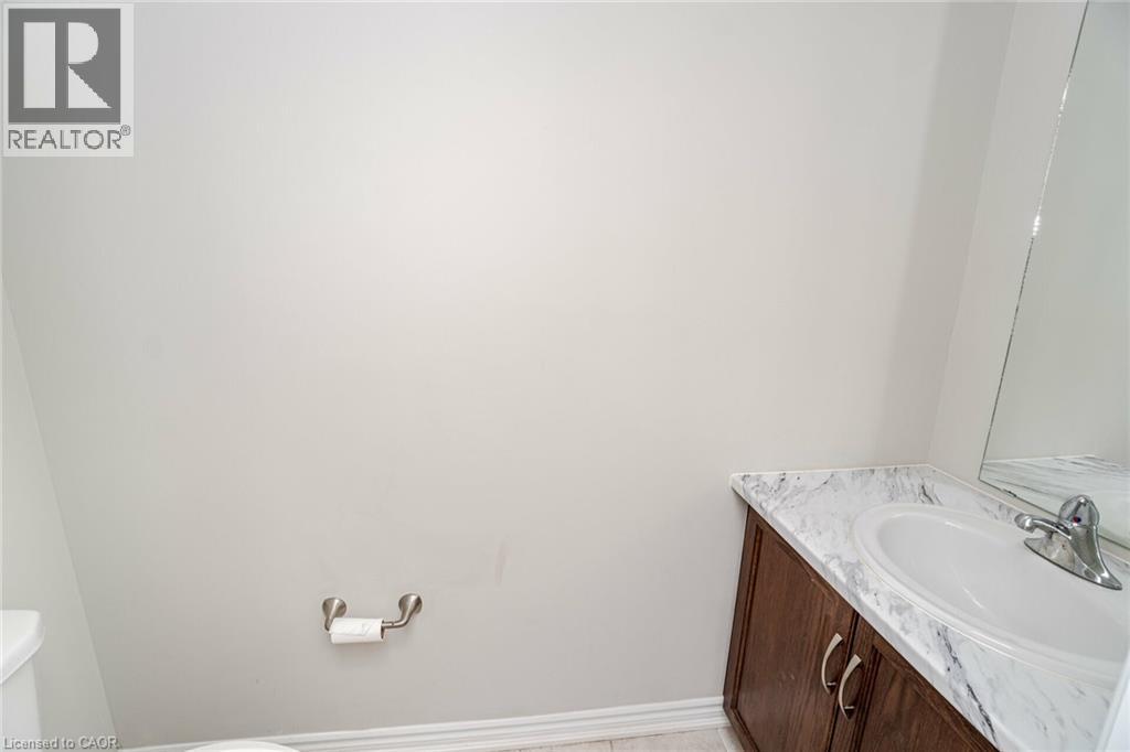 249 Louise Street, Welland, Ontario  L3B 0H8 - Photo 15 - 40804606