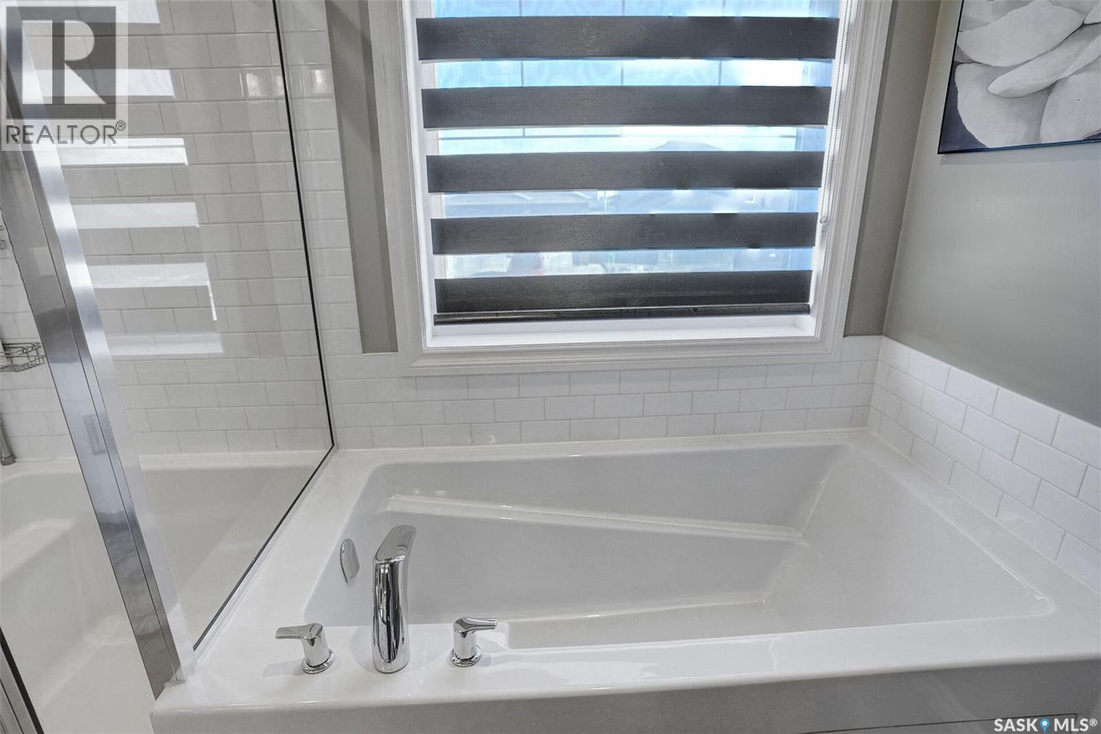 25 Hudson Drive, Pilot Butte, Saskatchewan  S0G 3Z0 - Photo 30 - SK028287