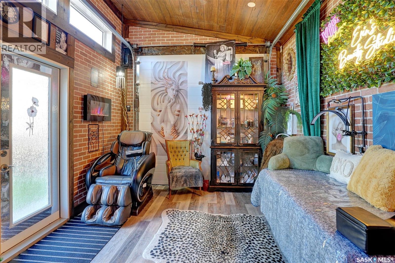 25 Hudson Drive, Pilot Butte, Saskatchewan  S0G 3Z0 - Photo 34 - SK028287