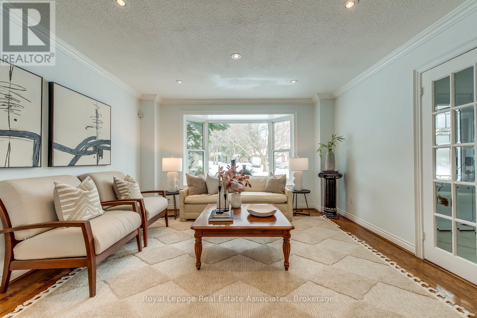 5 Huttonville Drive, Brampton, Ontario  L6X 0C2 - Photo 11 - W12782432