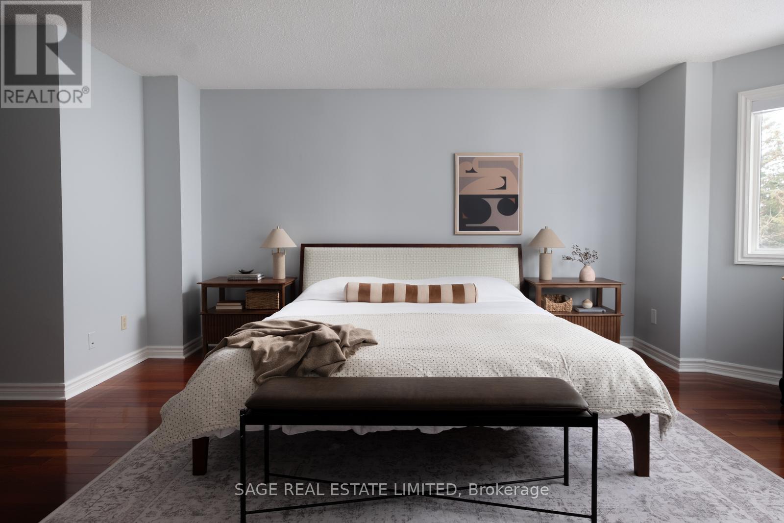 2929 Redbud Avenue, Oakville, Ontario  L6J 7J4 - Photo 23 - W12782452