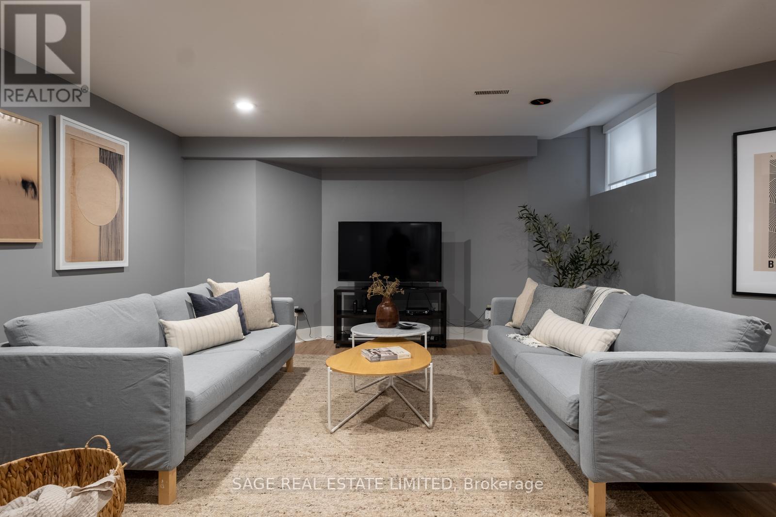 2929 Redbud Avenue, Oakville, Ontario  L6J 7J4 - Photo 36 - W12782452