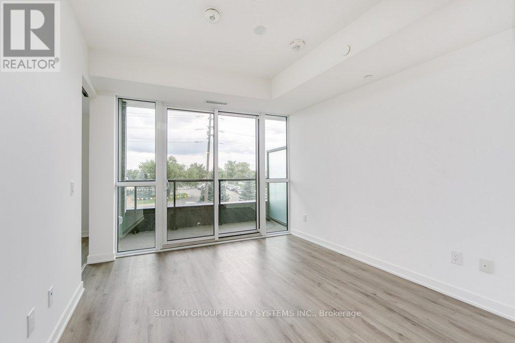 204 - 3005 Pine Glen Road, Oakville, Ontario  L6M 5P5 - Photo 4 - W12782478