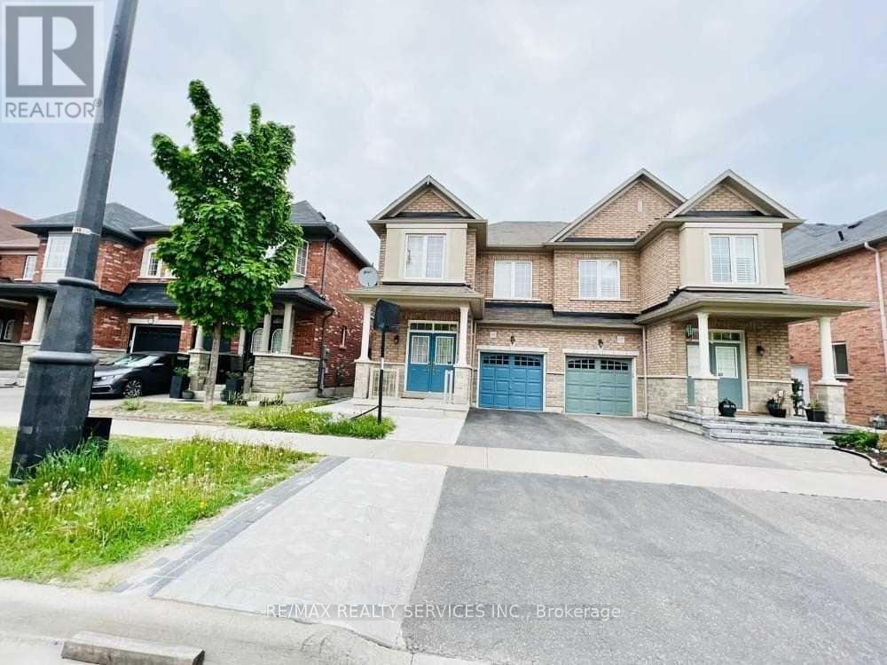 19 SUSSEXVALE DRIVE, Brampton, Ontario