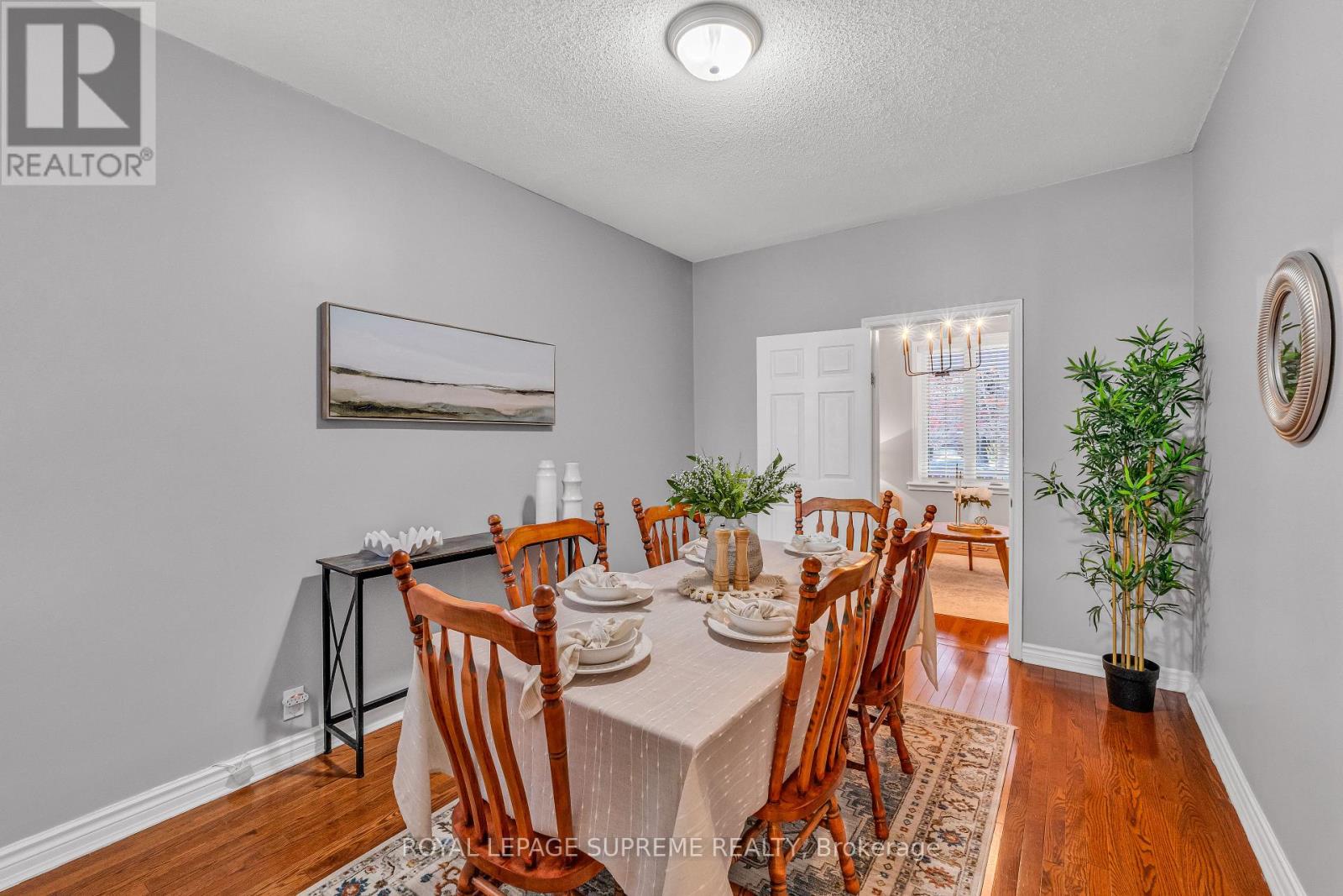 121 Millicent Street, Toronto, Ontario  M6H 1W3 - Photo 11 - W12782540