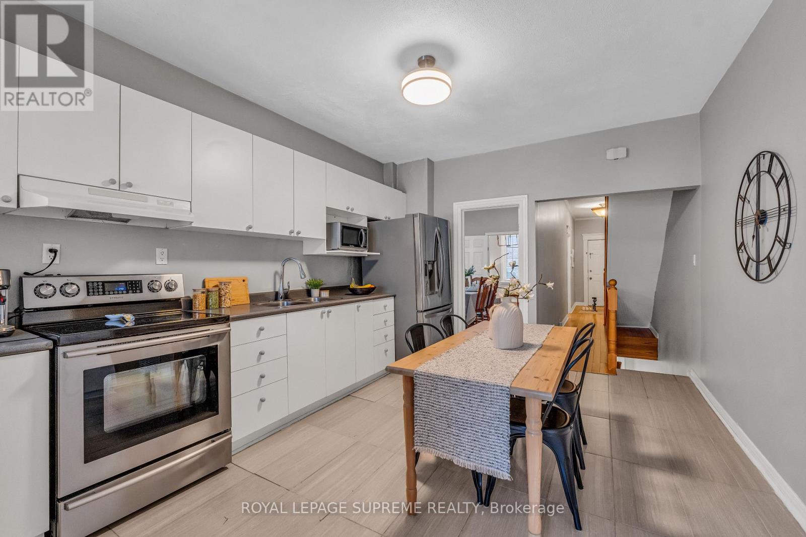 121 Millicent Street, Toronto, Ontario  M6H 1W3 - Photo 17 - W12782540