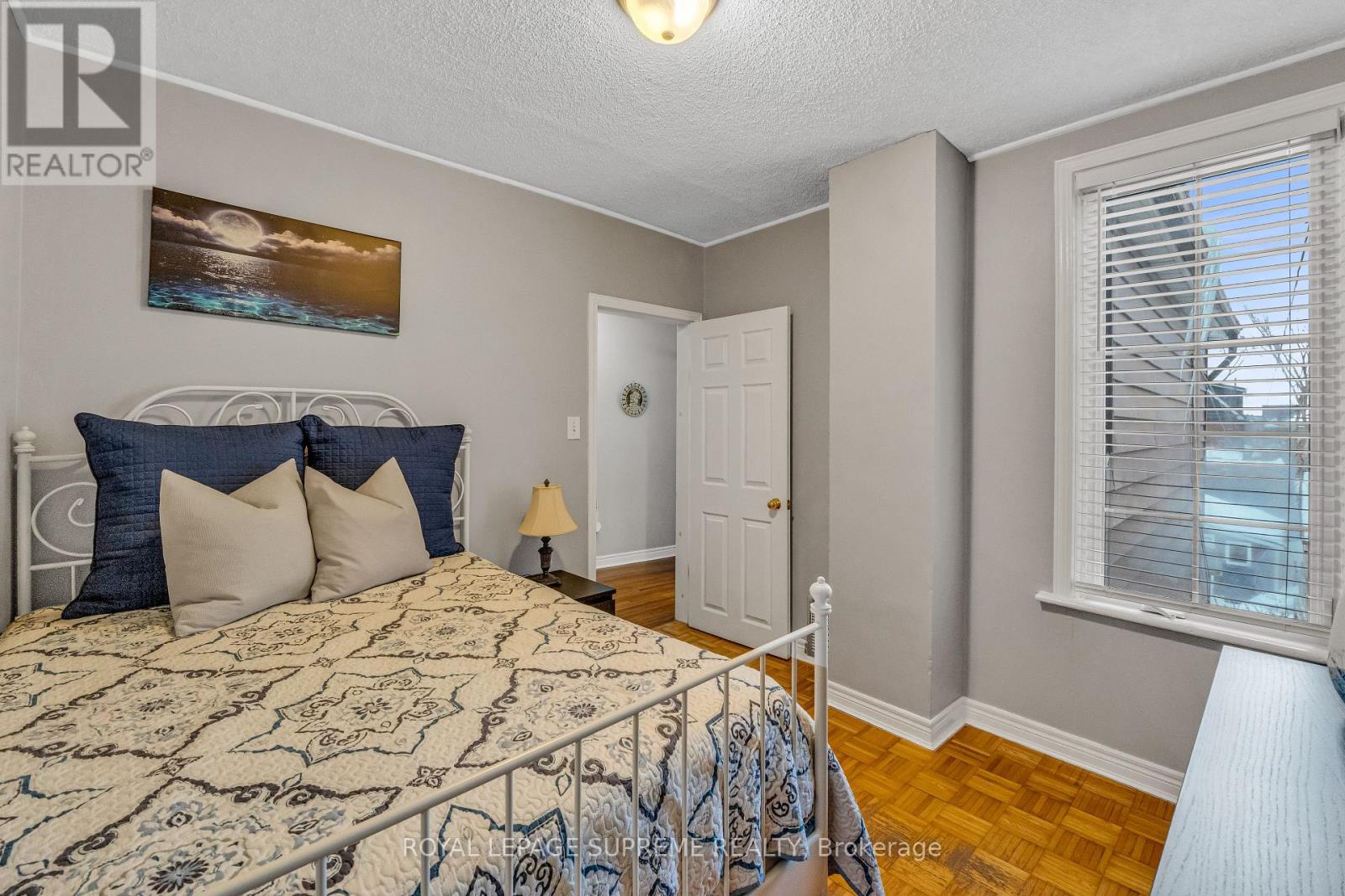 121 Millicent Street, Toronto, Ontario  M6H 1W3 - Photo 32 - W12782540