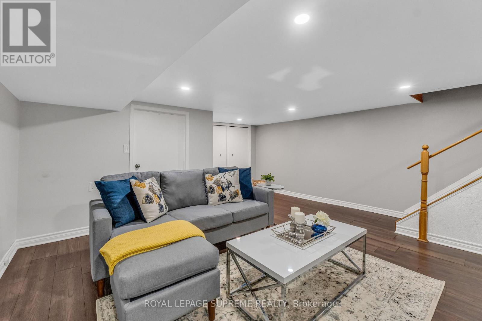 121 Millicent Street, Toronto, Ontario  M6H 1W3 - Photo 41 - W12782540