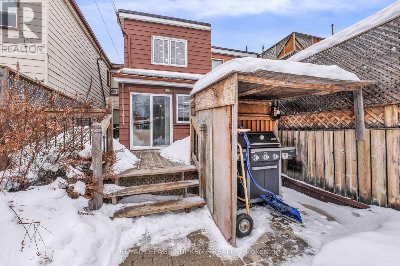 121 Millicent Street, Toronto, Ontario  M6H 1W3 - Photo 49 - W12782540