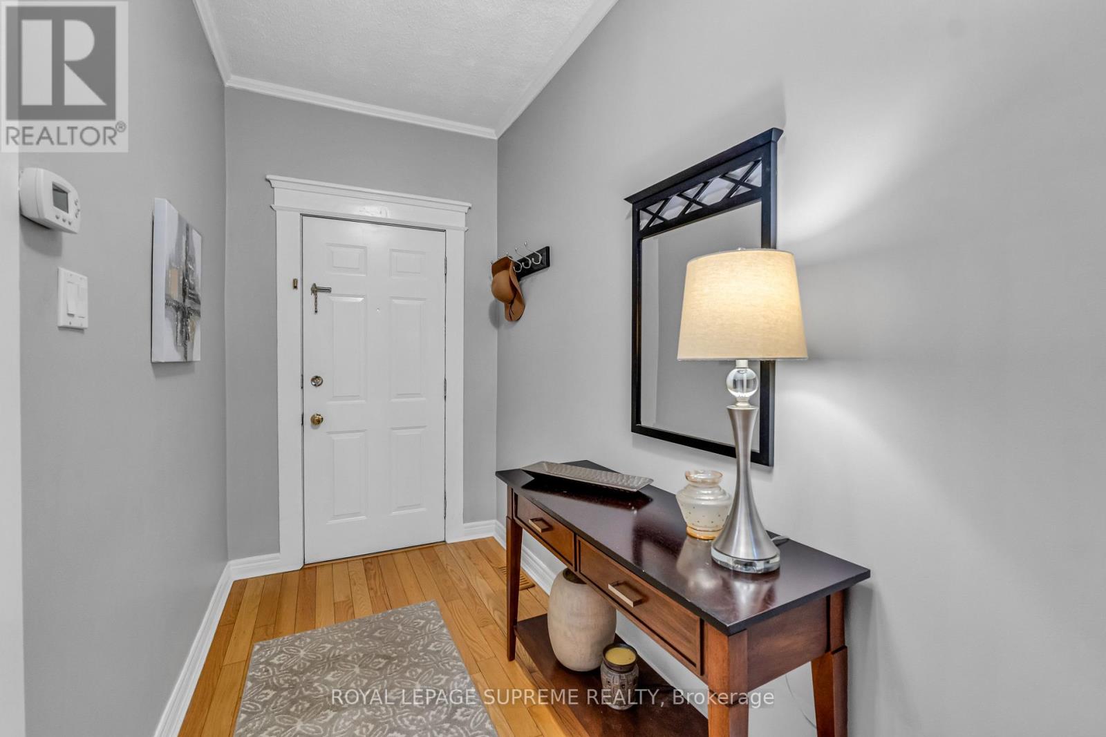 121 Millicent Street, Toronto, Ontario  M6H 1W3 - Photo 5 - W12782540