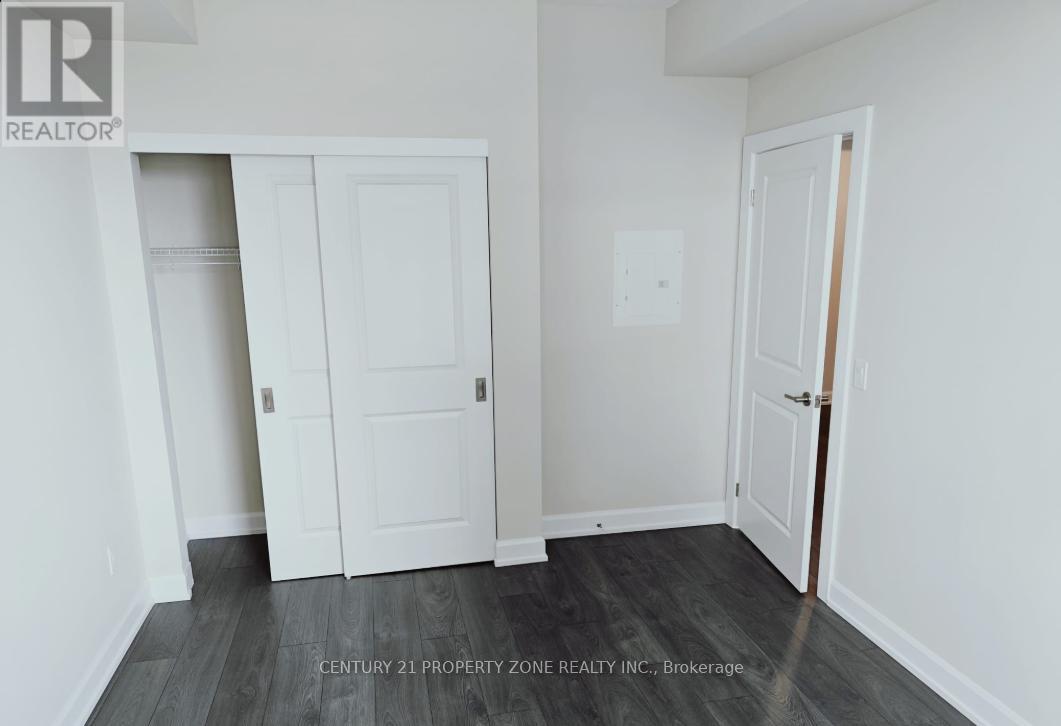 1111 - 3220 William Coltson Avenue N, Oakville, Ontario  L6H 7C2 - Photo 7 - W12782568