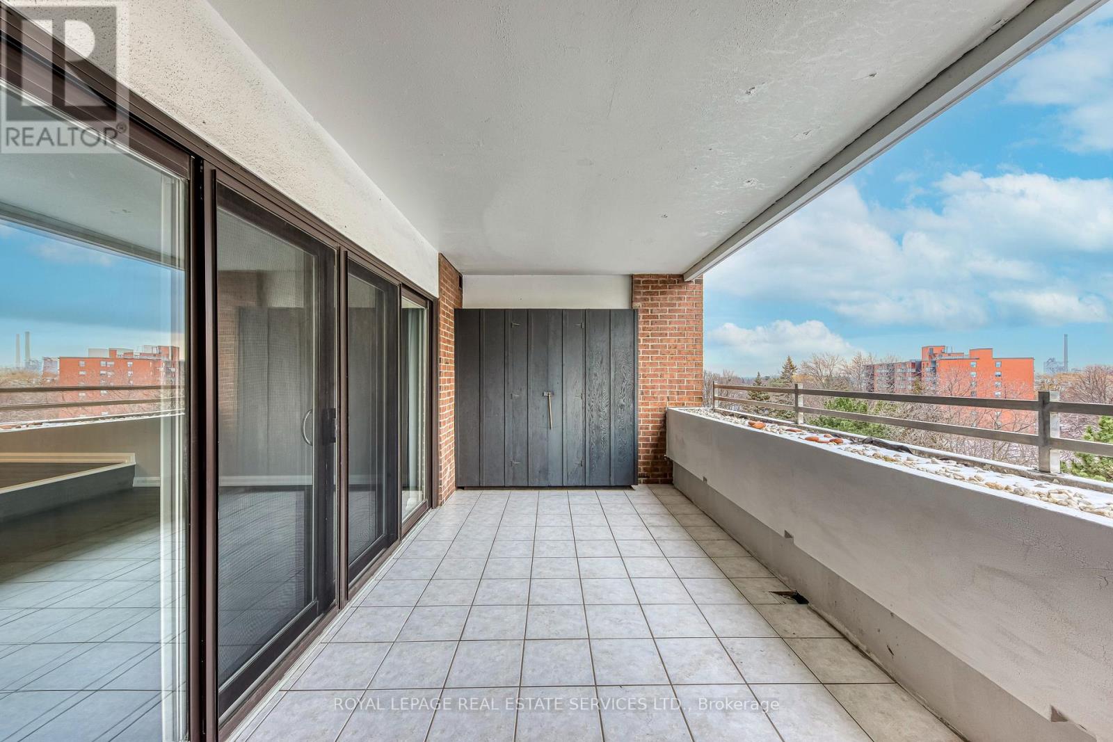 709 - 965 Inverhouse Drive, Mississauga, Ontario  L5J 4B4 - Photo 25 - W12782580