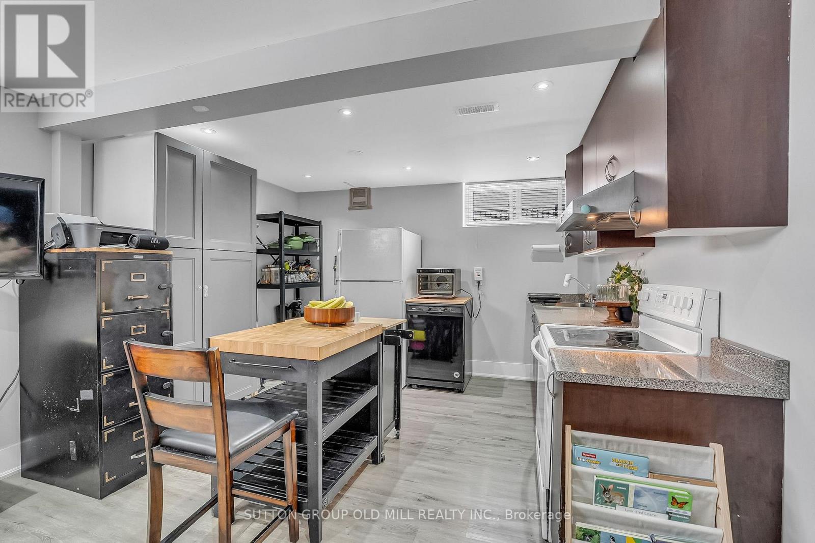 1879 Sandgate Crescent, Mississauga, Ontario  L5J 2E7 - Photo 34 - W12782600