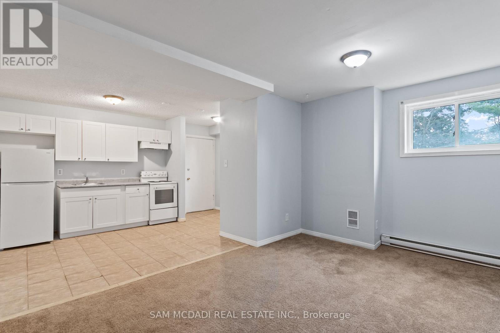 1 - 15 Faulkner Street, Orangeville, Ontario  L9W 2G4 - Photo 5 - W12782606