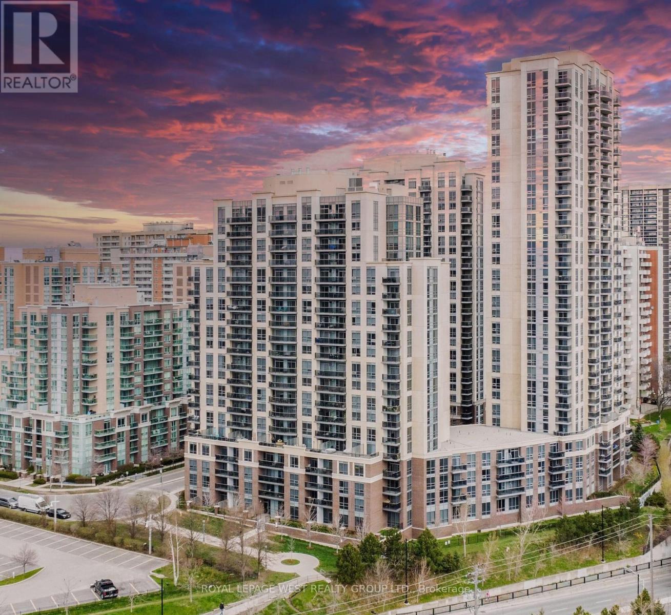 1210 - 1 Michael Power Place, Toronto, Ontario  M9A 0A1 - Photo 1 - W12782664