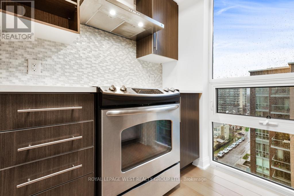 1210 - 1 Michael Power Place, Toronto, Ontario  M9A 0A1 - Photo 19 - W12782664