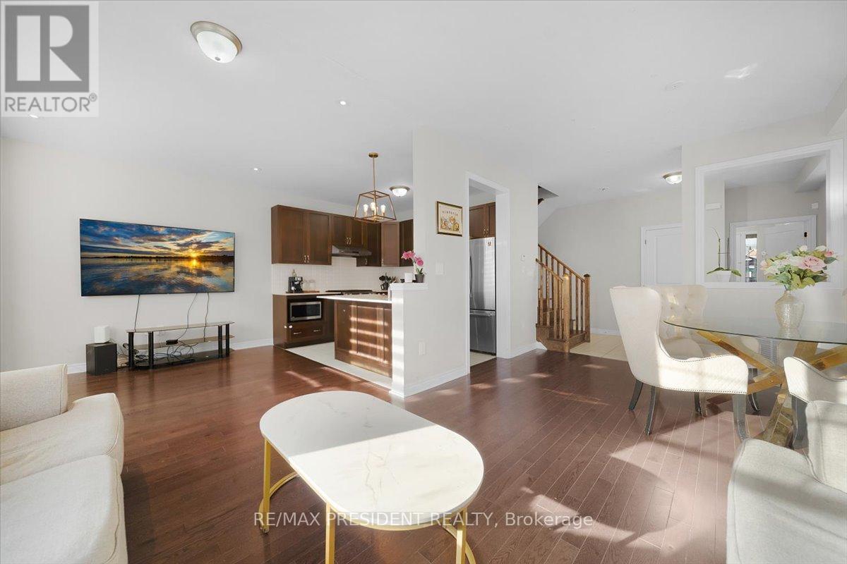 3 Dale Meadows Road, Brampton, Ontario  L7A 4Z9 - Photo 12 - W12782670