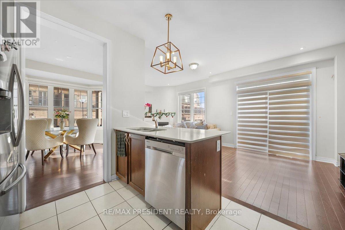 3 Dale Meadows Road, Brampton, Ontario  L7A 4Z9 - Photo 15 - W12782670