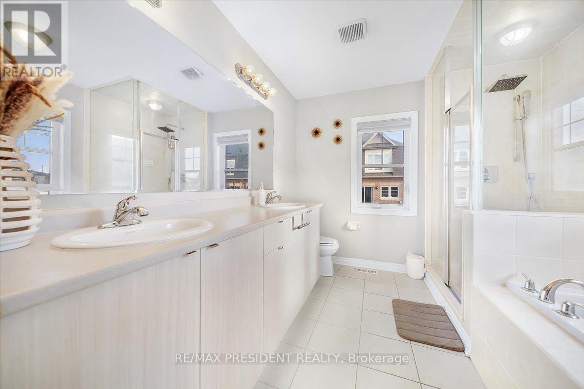 3 Dale Meadows Road, Brampton, Ontario  L7A 4Z9 - Photo 22 - W12782670