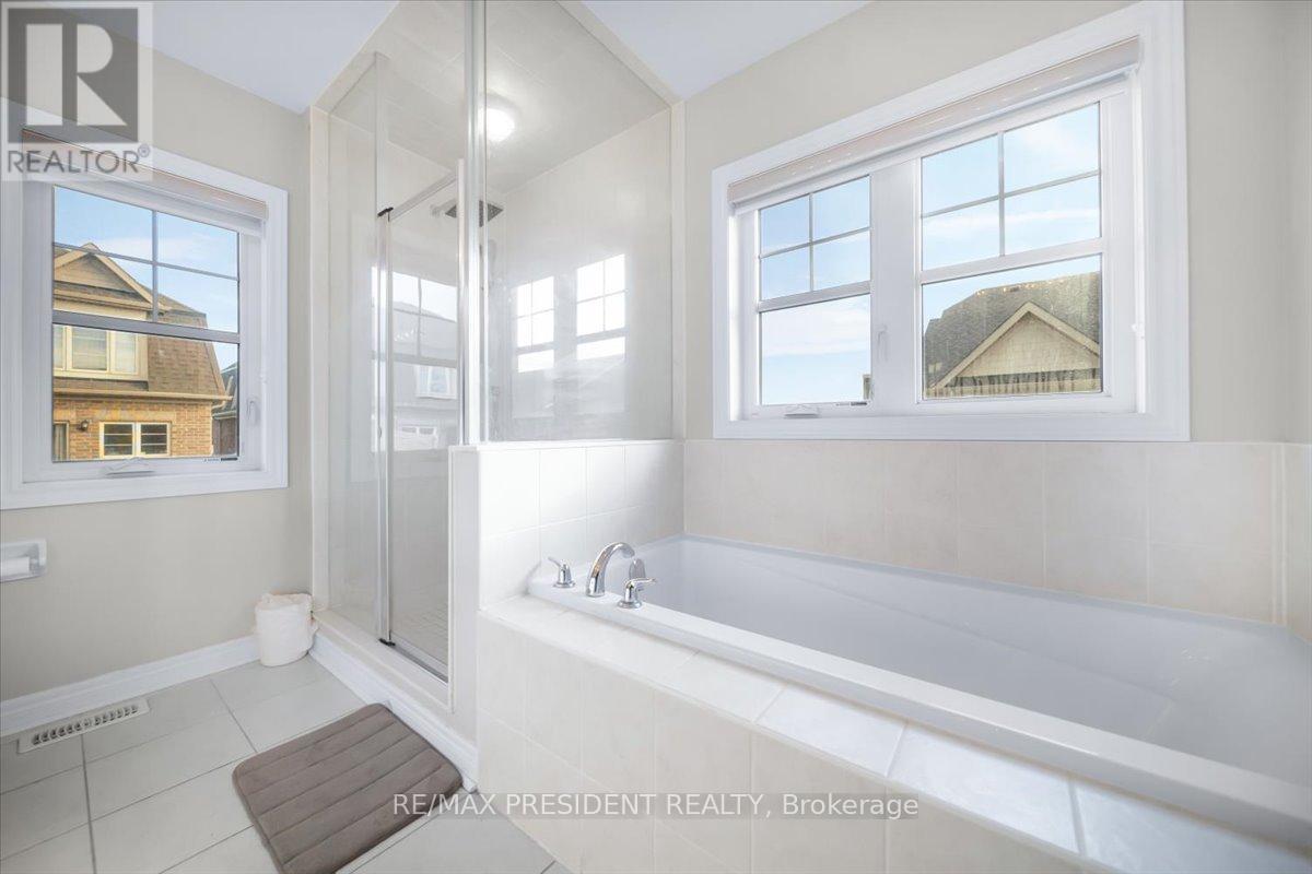 3 Dale Meadows Road, Brampton, Ontario  L7A 4Z9 - Photo 23 - W12782670