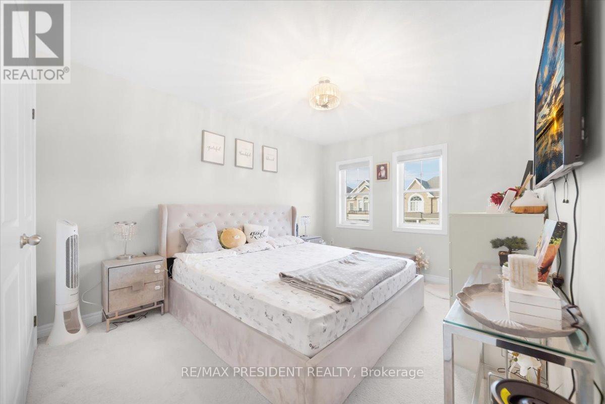 3 Dale Meadows Road, Brampton, Ontario  L7A 4Z9 - Photo 30 - W12782670