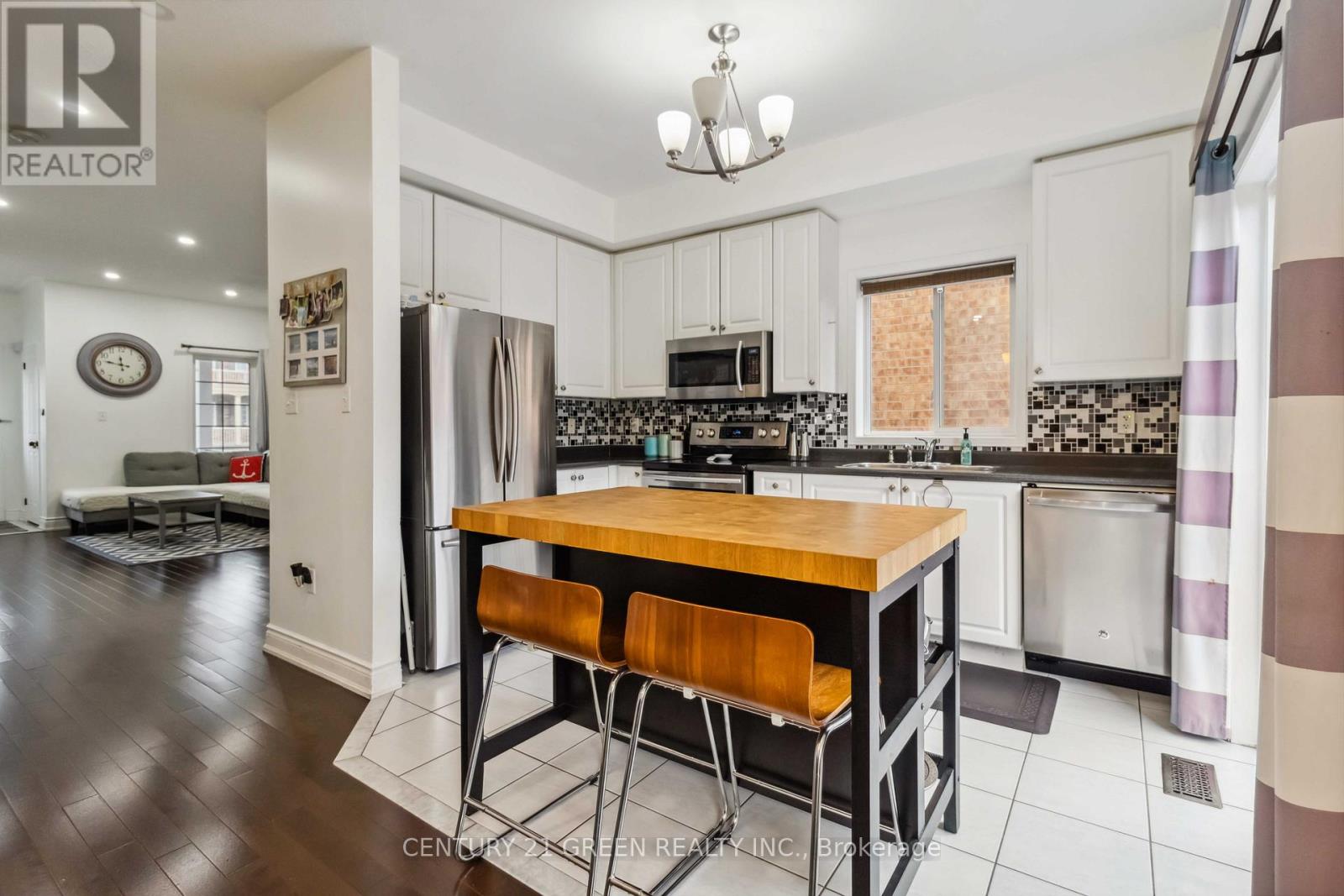 98 Personna Circle, Brampton, Ontario  L6X 0S9 - Photo 17 - W12782686