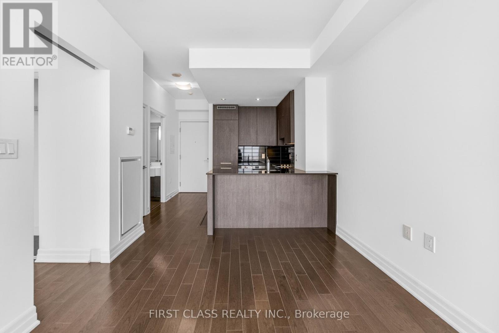 4308 - 8 The Esplanade Avenue, Toronto, Ontario  M5E 0A5 - Photo 14 - C12780706