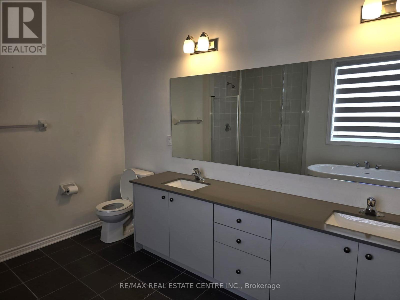 22 Spinland Street, Caledon, Ontario  L7C 4K4 - Photo 21 - W12770926