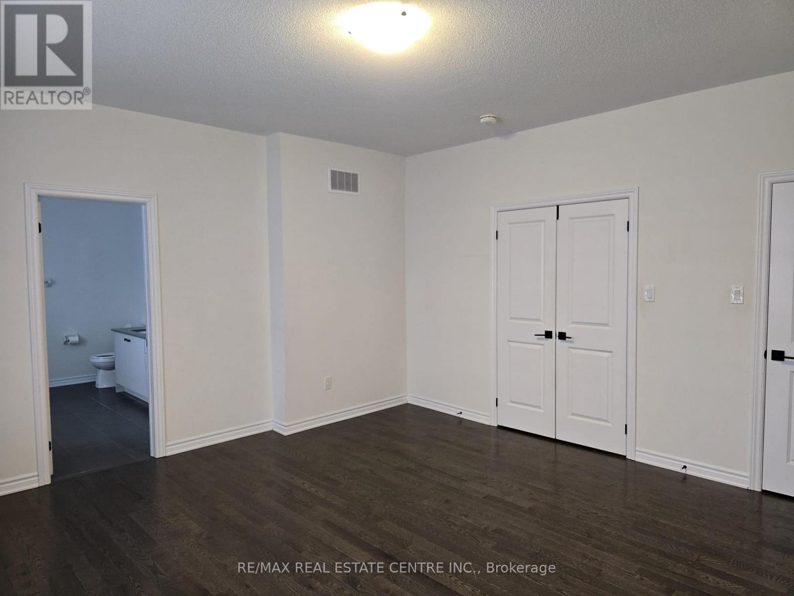 22 Spinland Street, Caledon, Ontario  L7C 4K4 - Photo 19 - W12770926