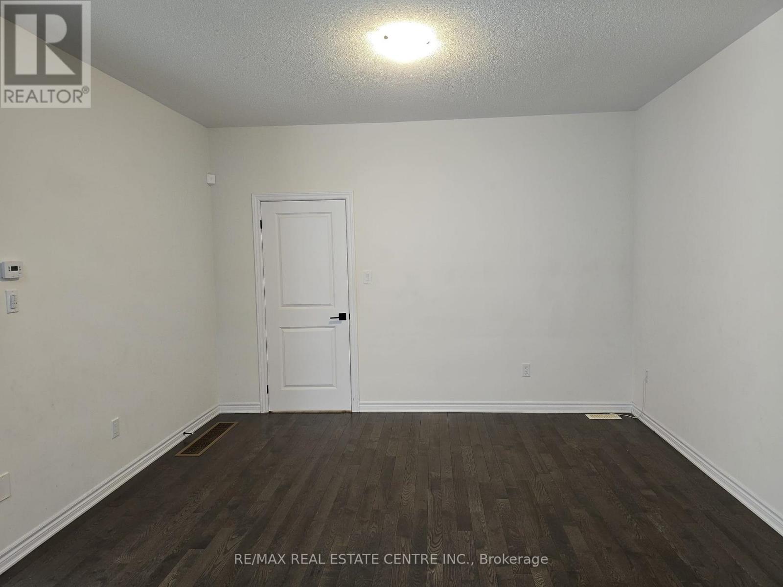 22 Spinland Street, Caledon, Ontario  L7C 4K4 - Photo 23 - W12770926