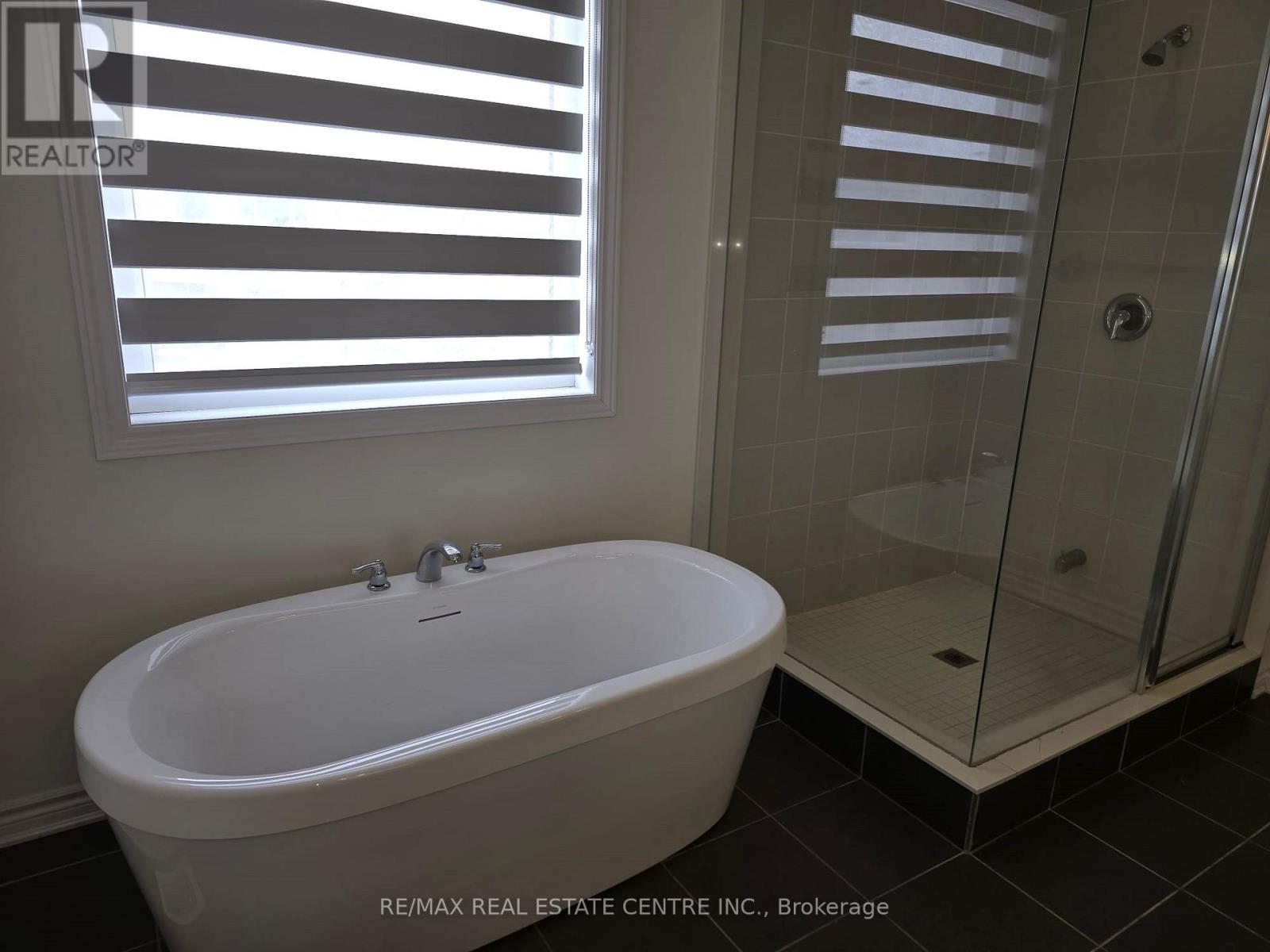 22 Spinland Street, Caledon, Ontario  L7C 4K4 - Photo 22 - W12770926