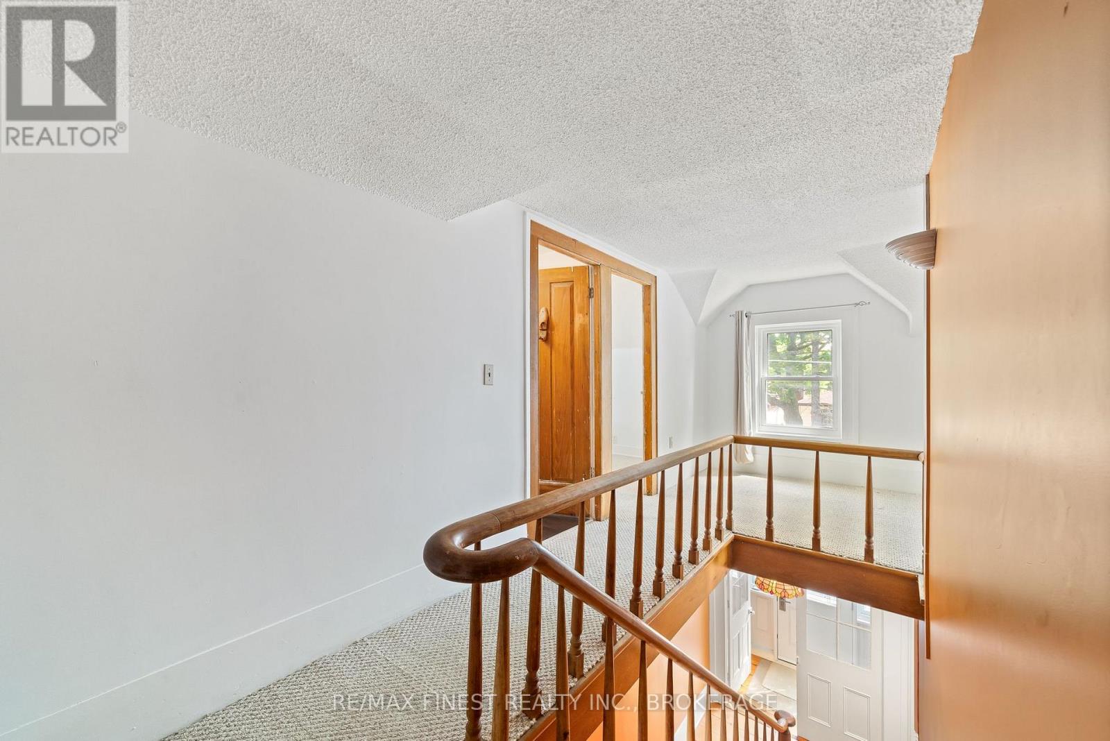 8 Catherine Street, Prince Edward County, Ontario  K0K 2T0 - Photo 14 - X12672838