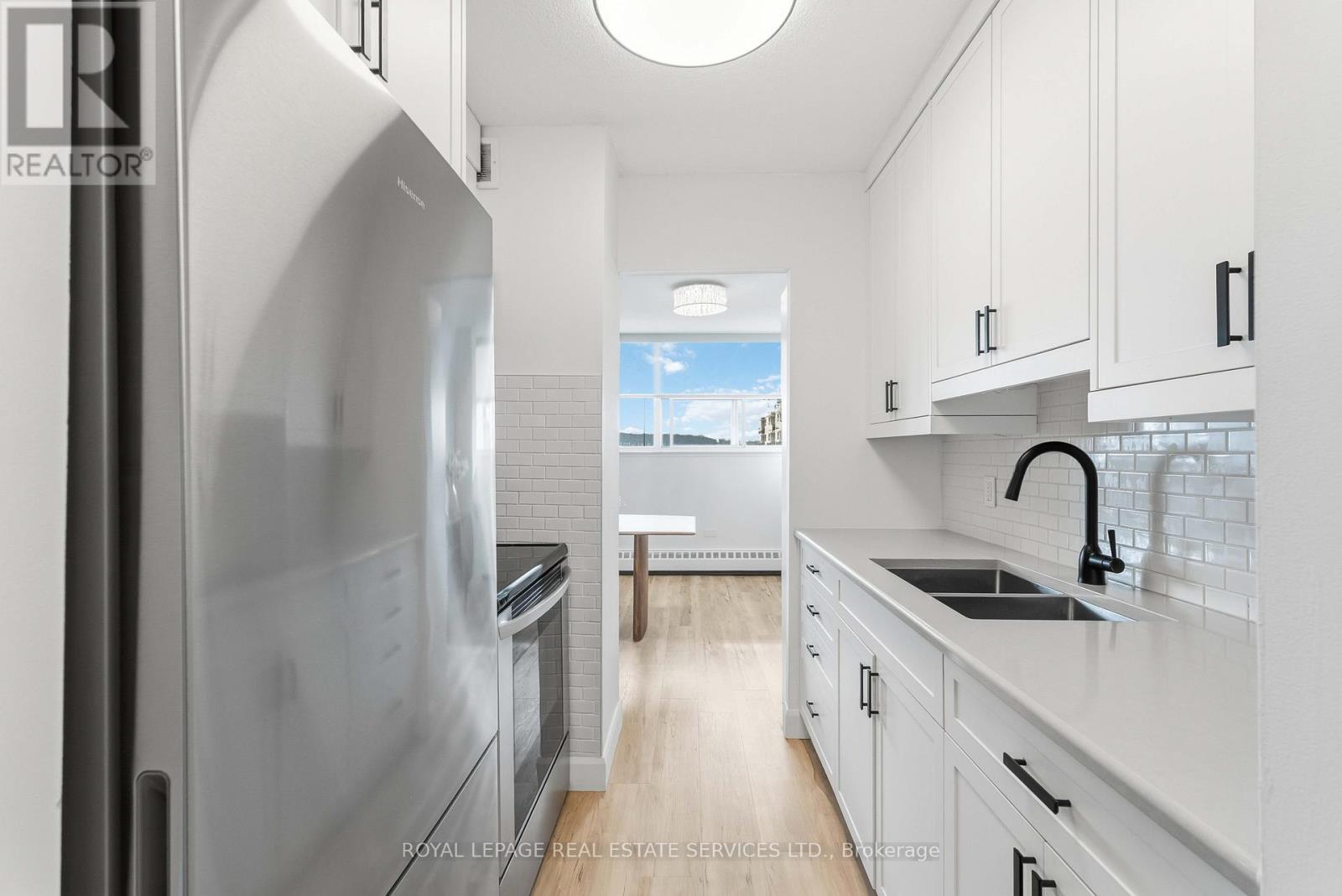 1210 - 215 Glenridge Avenue, St. Catharines, Ontario  L2T 3J7 - Photo 19 - X12782396