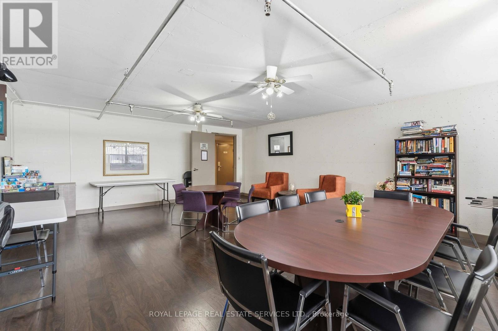 1210 - 215 Glenridge Avenue, St. Catharines, Ontario  L2T 3J7 - Photo 30 - X12782396