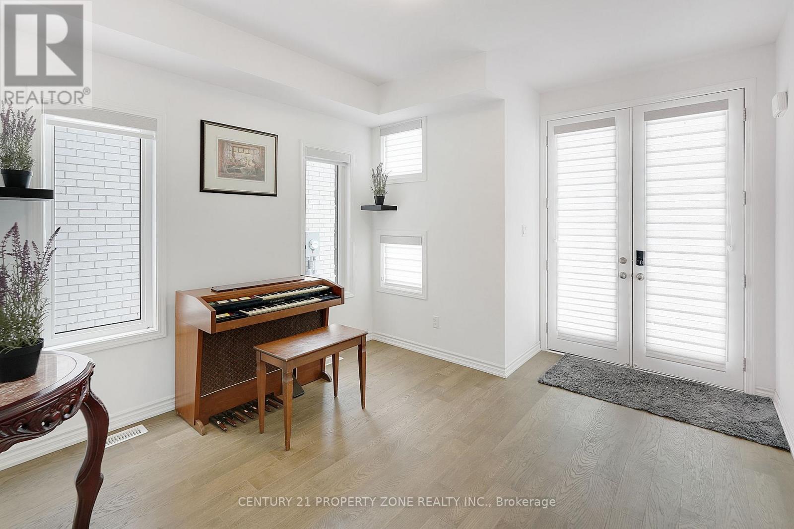 195 Pilkington Street, Thorold, Ontario  L2V 1K5 - Photo 12 - X12782446