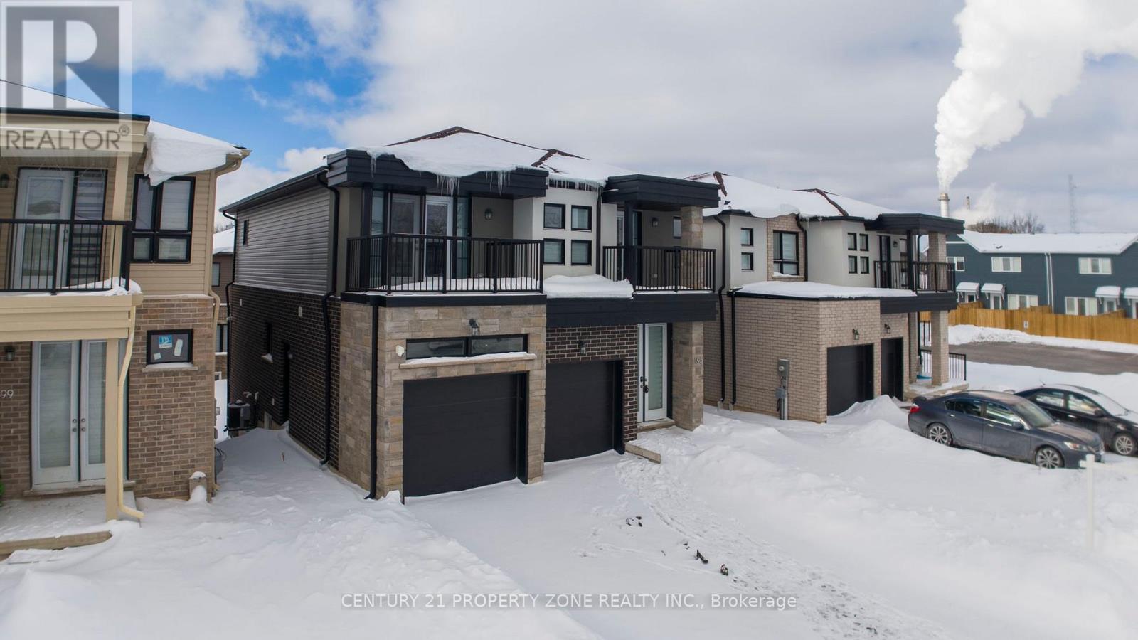 195 Pilkington Street, Thorold, Ontario  L2V 1K5 - Photo 2 - X12782446