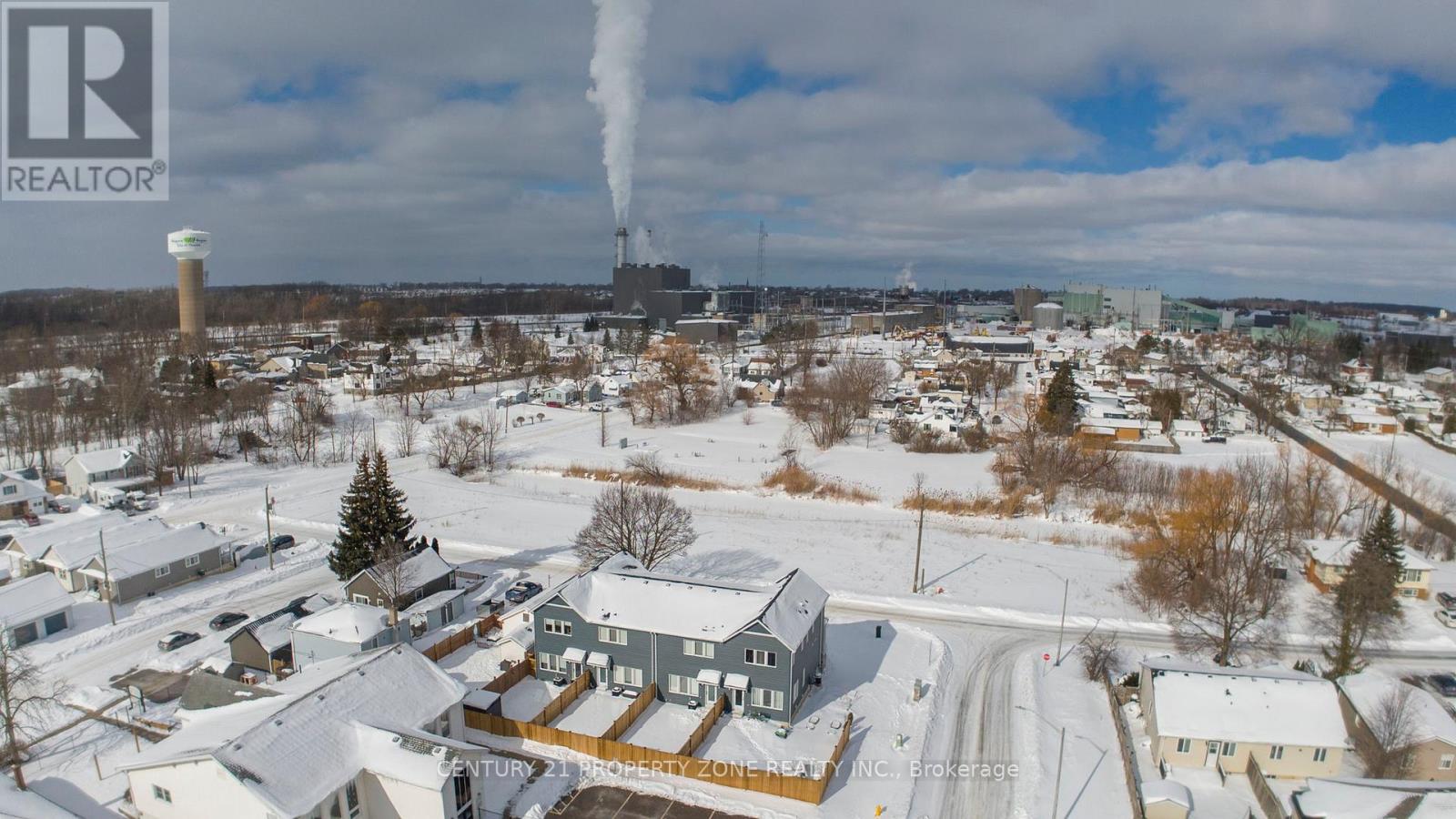 195 Pilkington Street, Thorold, Ontario  L2V 1K5 - Photo 4 - X12782446