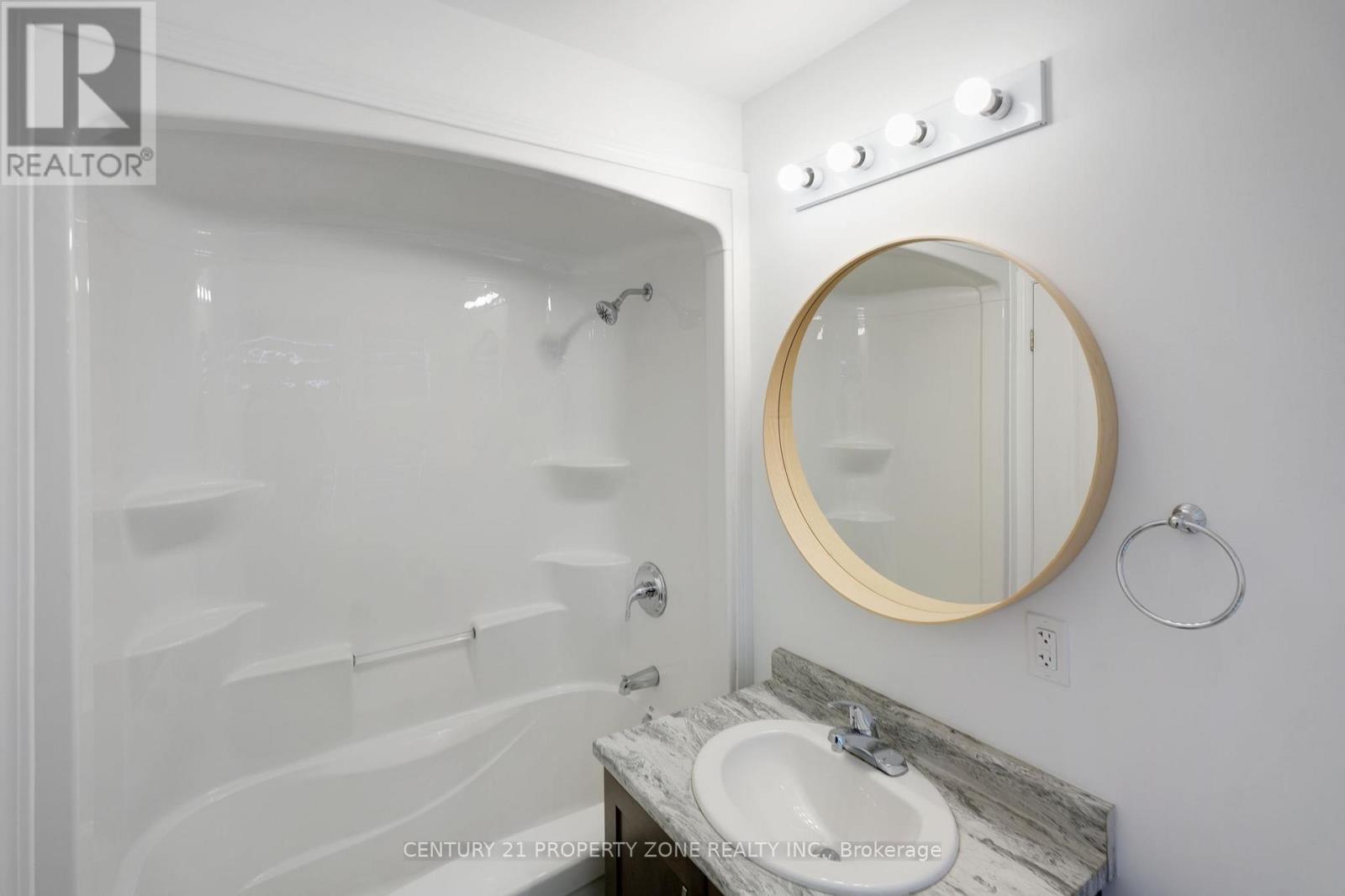 195 Pilkington Street, Thorold, Ontario  L2V 1K5 - Photo 44 - X12782446